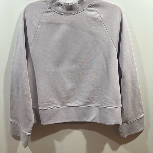 ON Cloud Crew Neck Athletic Long Sleeve Essential Sweatshirt Size XLarge - Picture 7 of 9